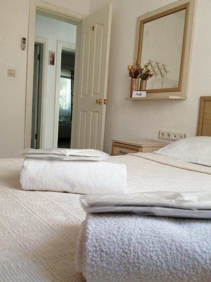 Defne Ev Hotel Izmir Eksteriør billede
