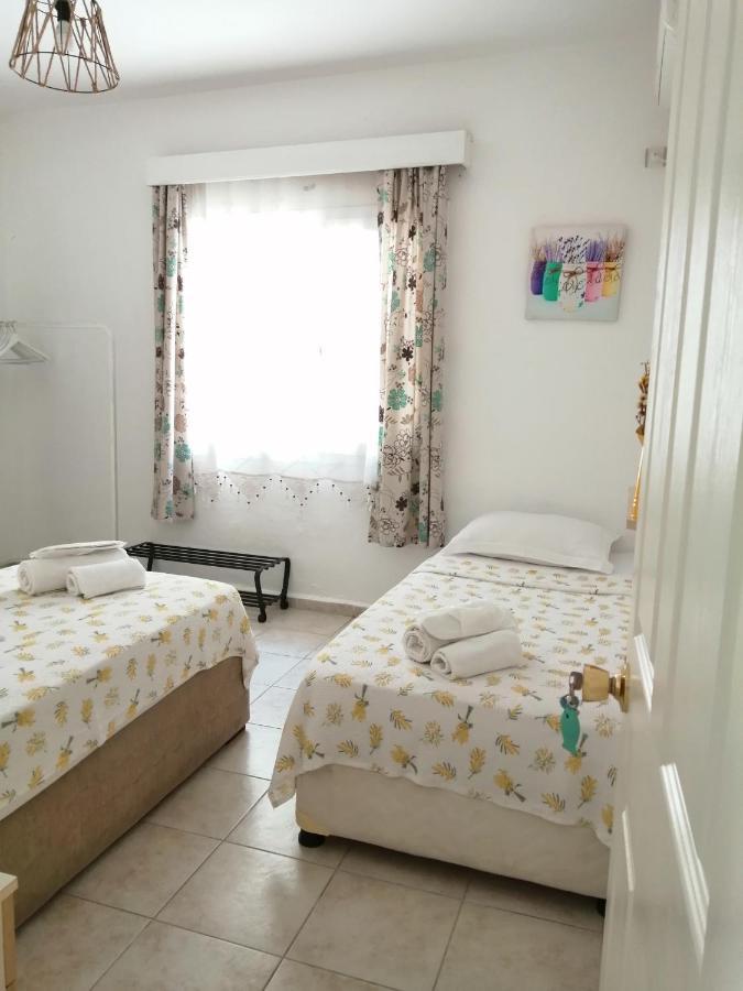 Defne Ev Hotel Izmir Eksteriør billede
