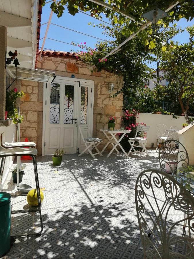 Defne Ev Hotel Izmir Eksteriør billede