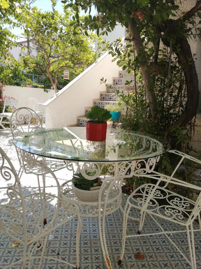 Defne Ev Hotel Izmir Eksteriør billede